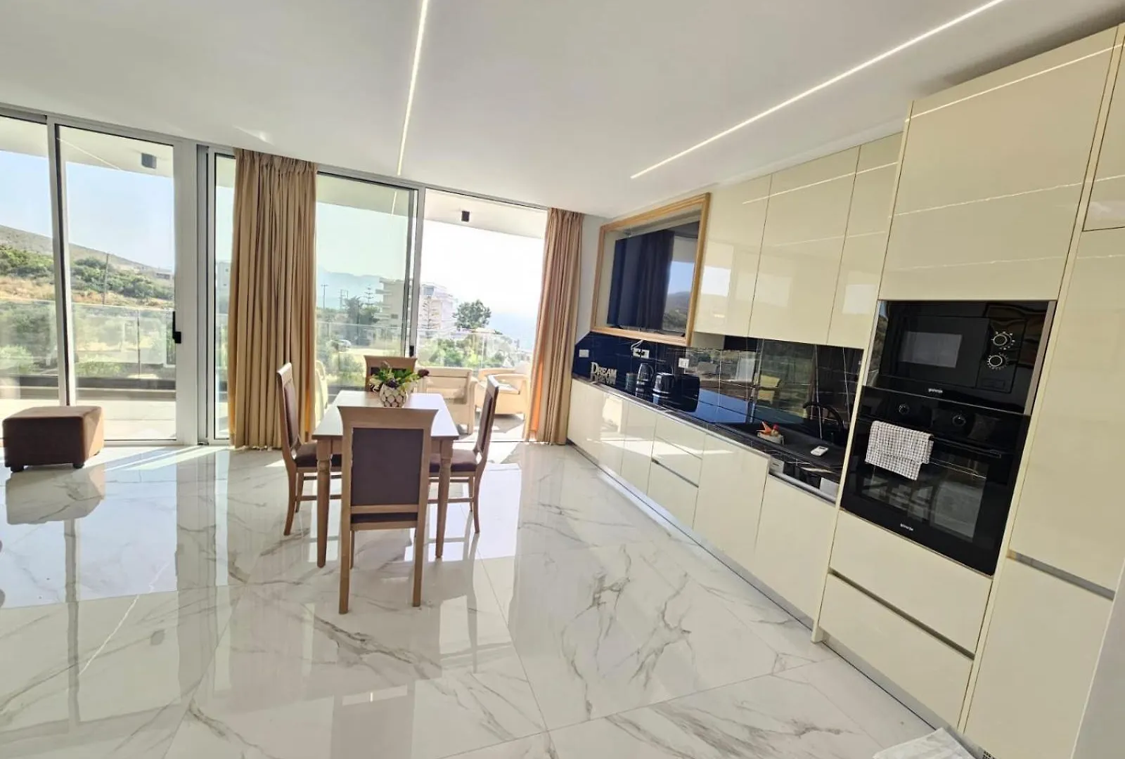 Bistrica Sea View Apartment Sarande 0*,  Albania
