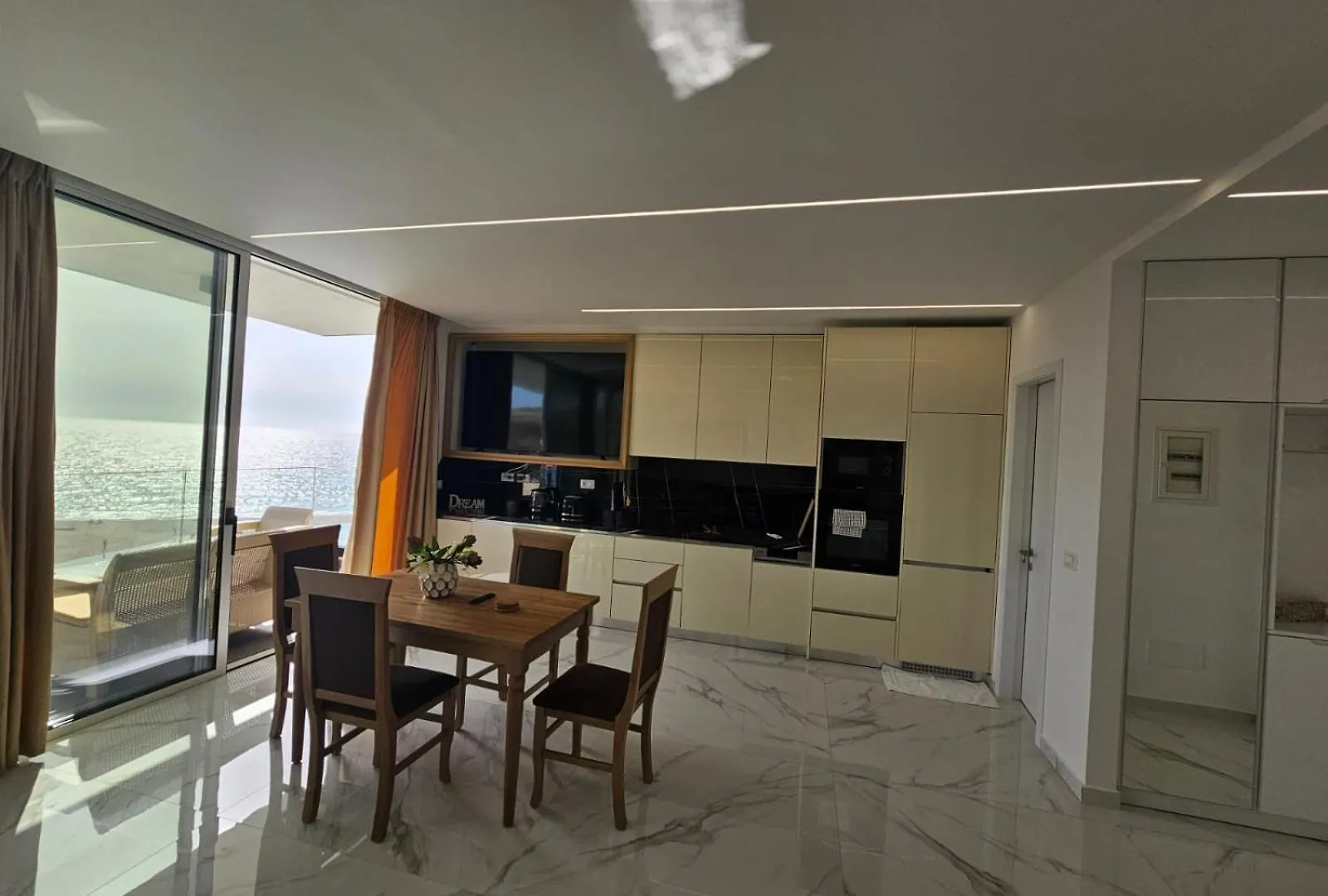 Bistrica Sea View Apartment Sarande 0*,  Albania